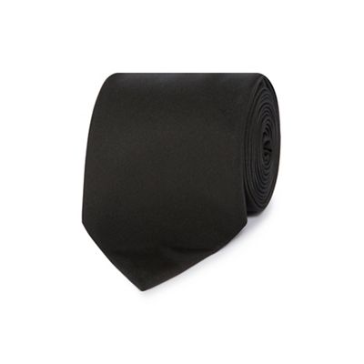 Black slim tie